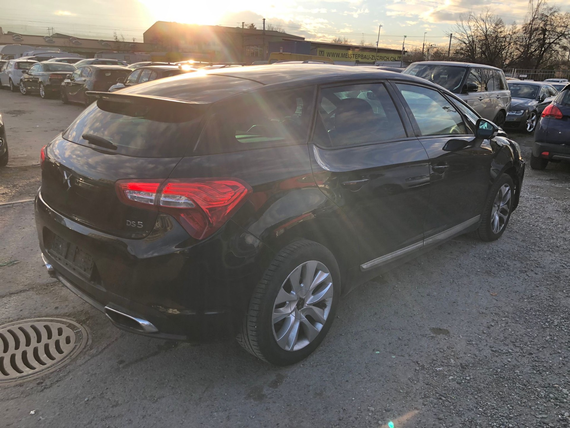 DS AUTOMOBILES DS5 1.6 Turbo SO Chic Automatic-image-9