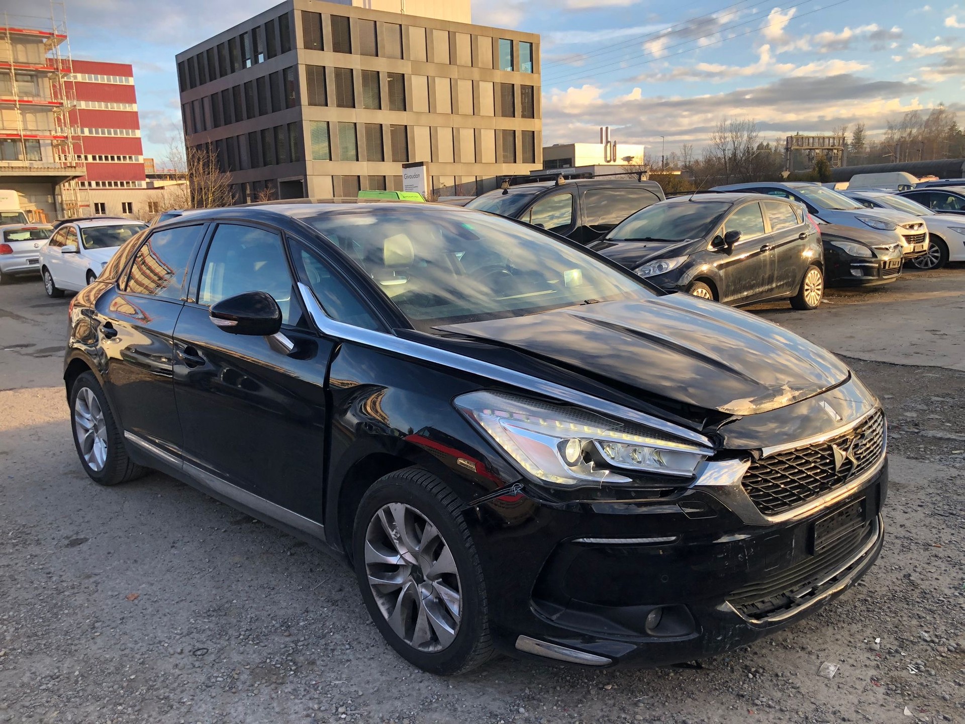 DS AUTOMOBILES DS5 1.6 Turbo SO Chic Automatic-image-8