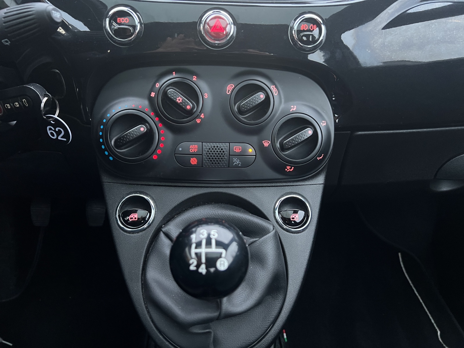 FIAT 500 0.9 T TwinAir 120th Anniversary-image-9