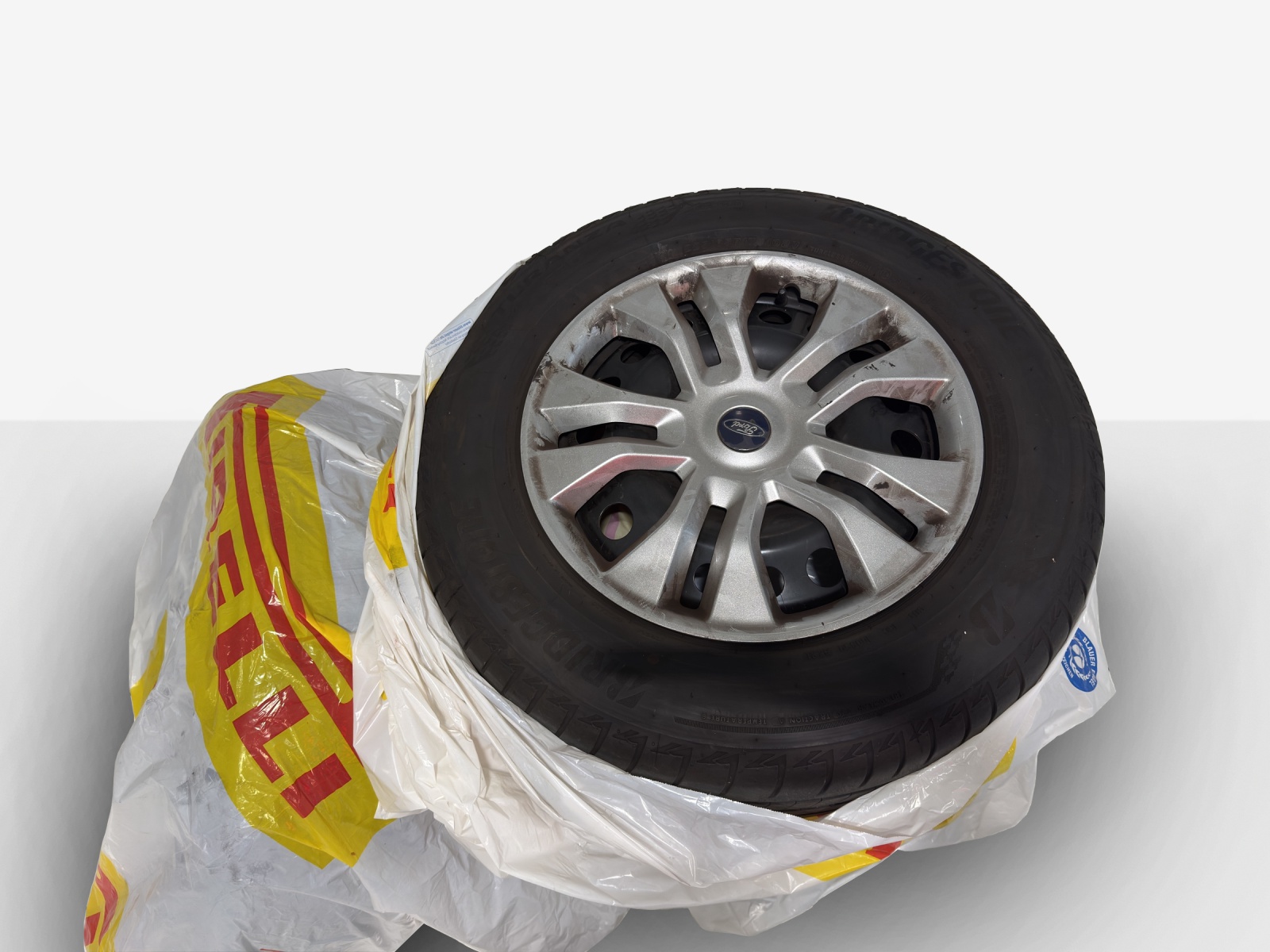 FORD Kuga 1.5 TDCi Cool & Connect 2WD Automat-image-13