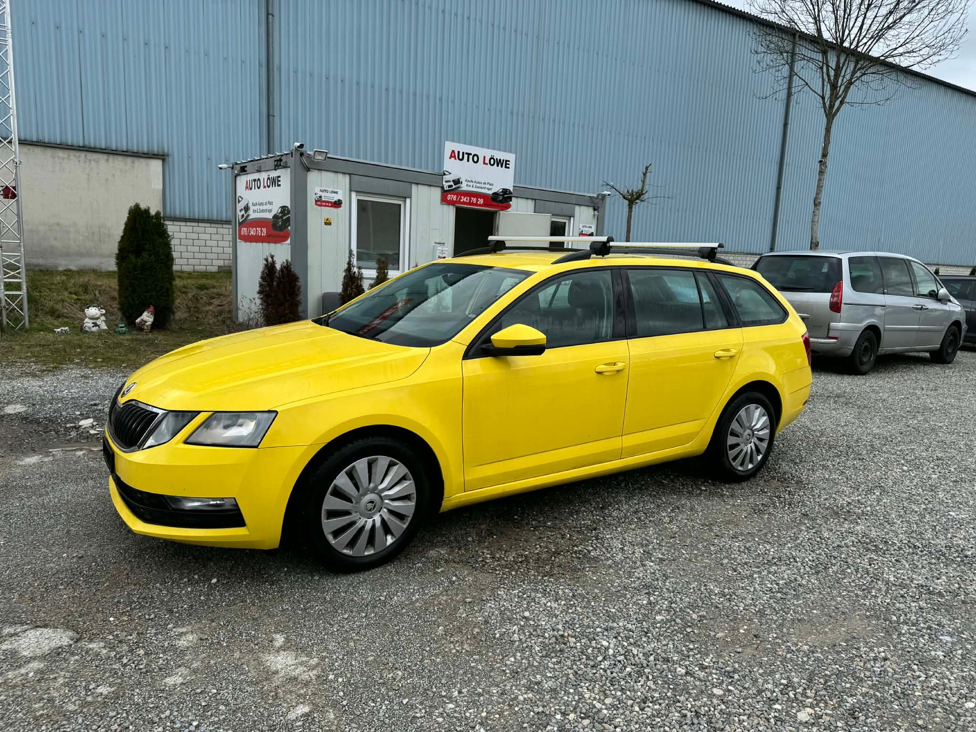 SKODA Octavia Combi 1.5 TSI Active-image-0