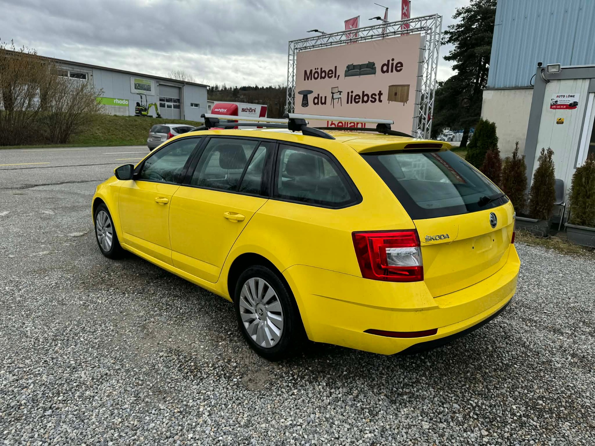 SKODA Octavia Combi 1.5 TSI Active-image-3