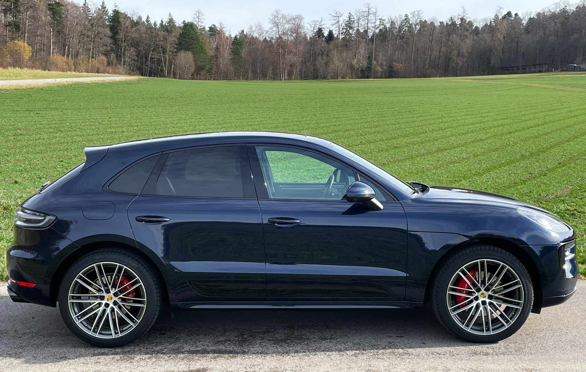 PORSCHE Macan GTS PDK-image-2