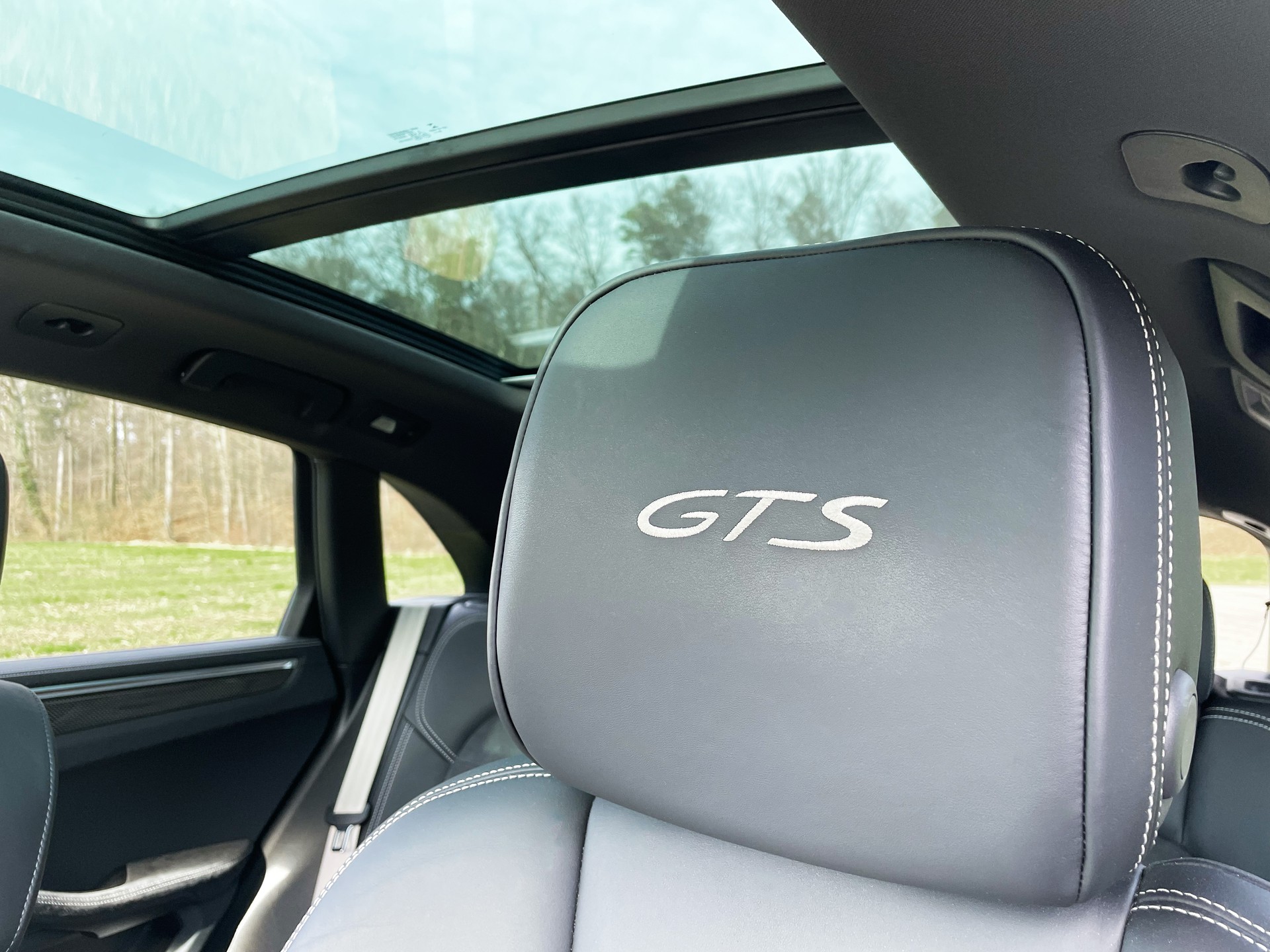 PORSCHE Macan GTS PDK-image-14
