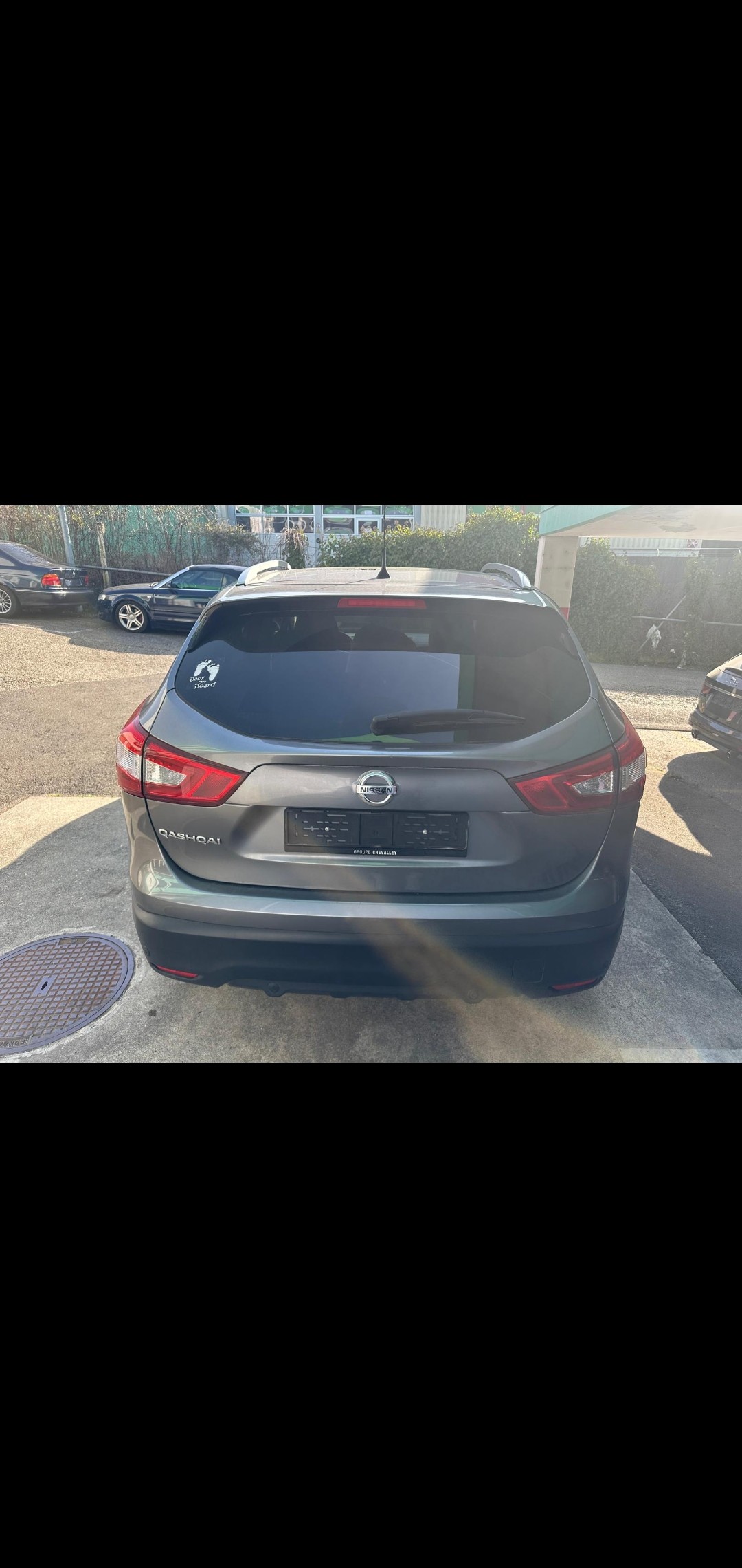 NISSAN Qashqai 1.2 DIG-T Swiss Edition-image-5