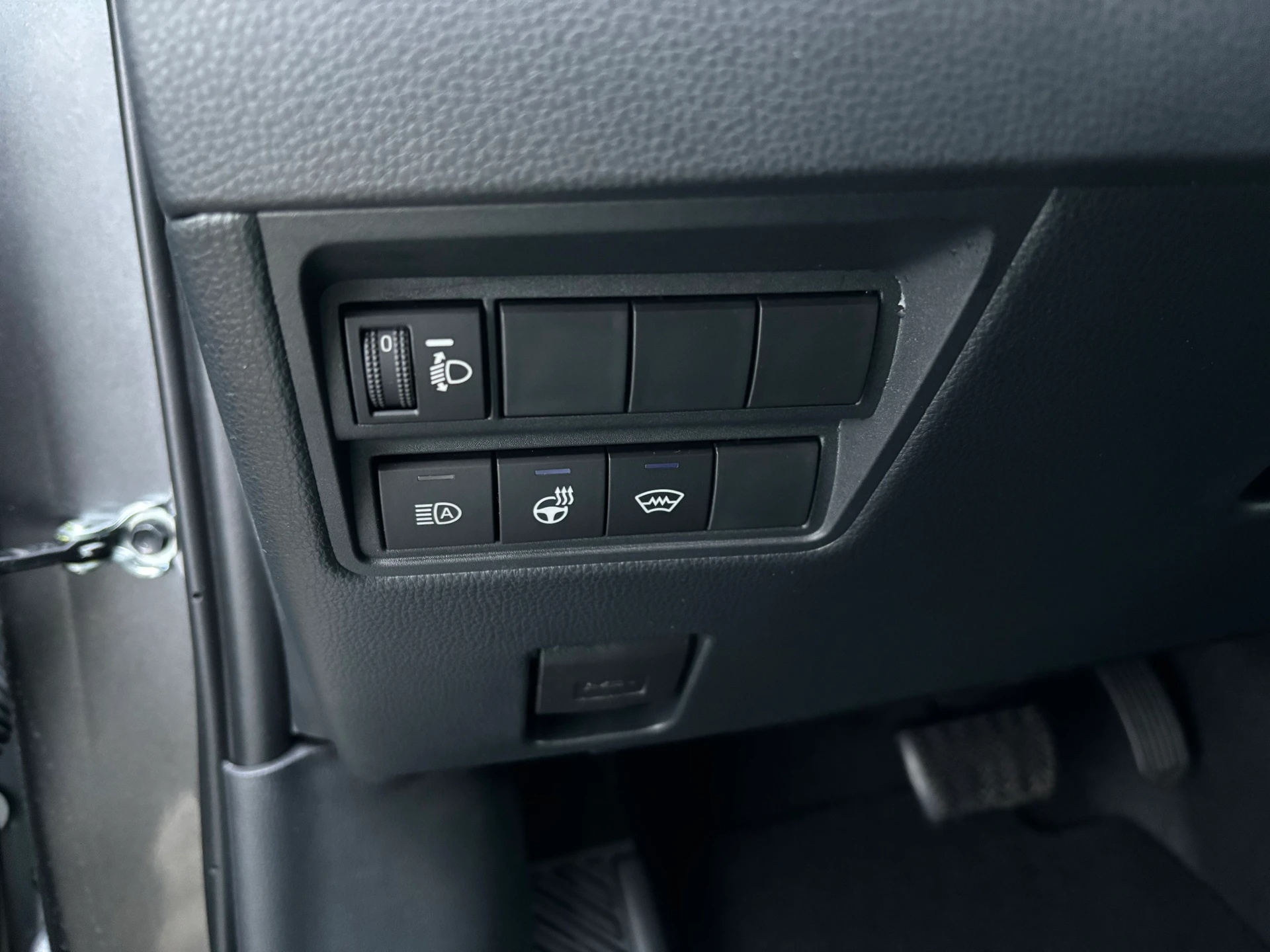 TOYOTA Yaris Cross 1.5 Trend e-CVT 130 PS-image-29