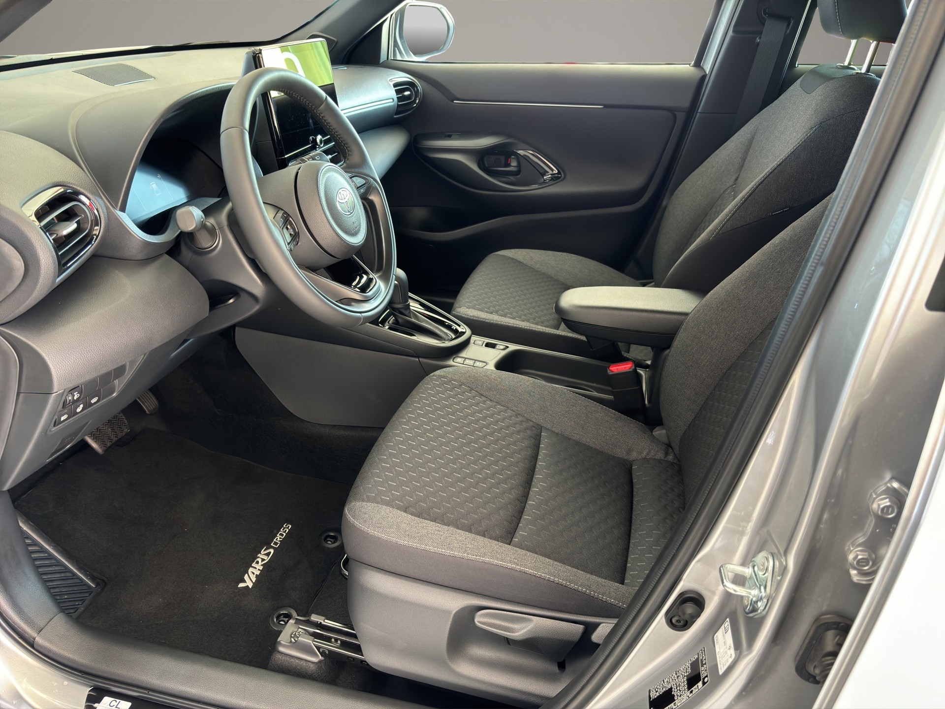 TOYOTA Yaris Cross 1.5 Trend e-CVT 130 PS-image-9