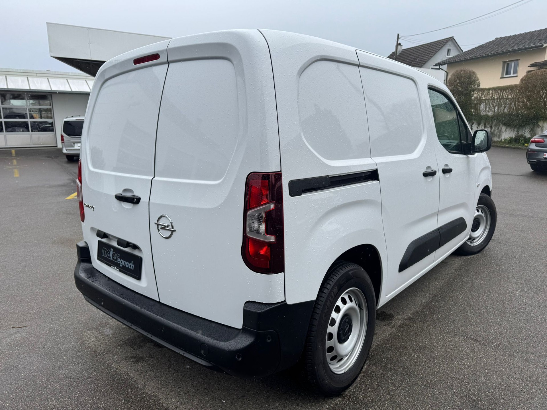 OPEL Combo-e Cargo 2.4T Enjoy-image-7