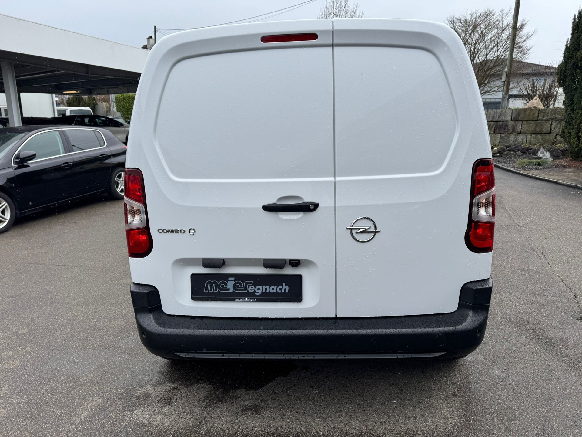 OPEL Combo-e Cargo 2.4T Enjoy-image-8
