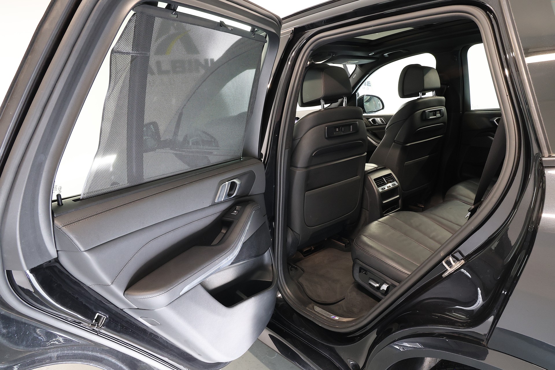 BMW X5 xDrive 30d M-Sport *7-Sitzer* Steptronic-image-14