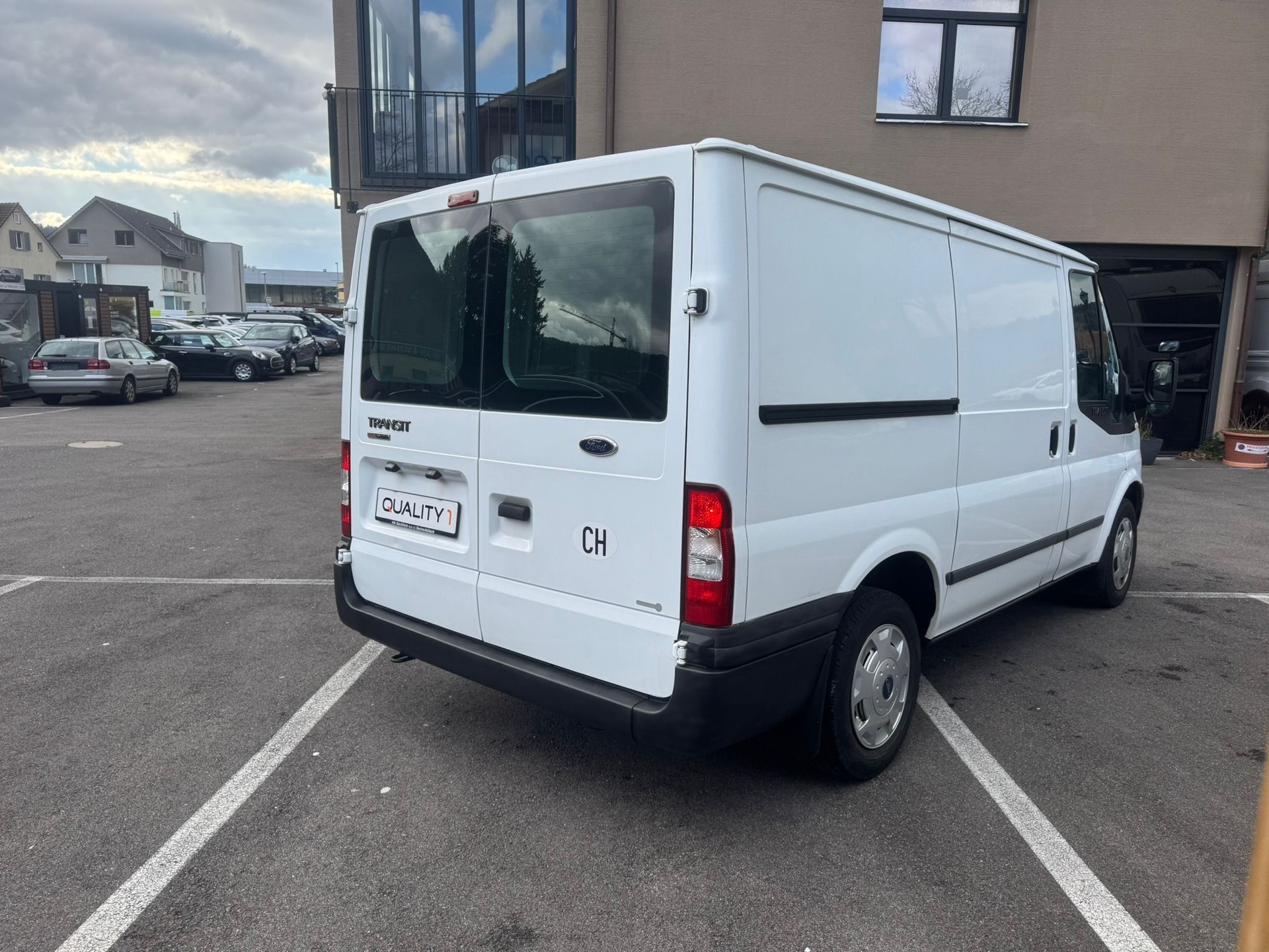 FORD Transit 2.2TDCi 260S Level 3-image-5