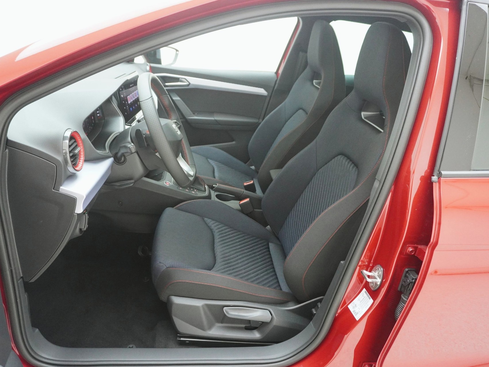 SEAT Ibiza 1.5 TSI FR DSG-image-11