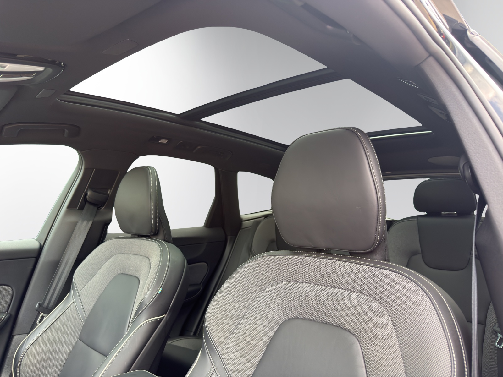 Image VOLVO XC60 XC60 T8 eAWD Ultim Dark