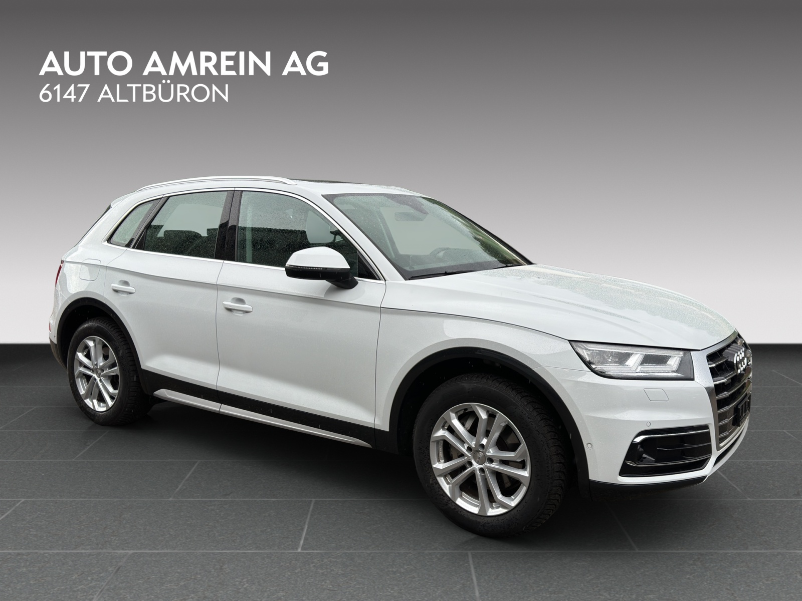 AUDI Q5 45 TFSI design quattro S-tronic-showroom-element-1