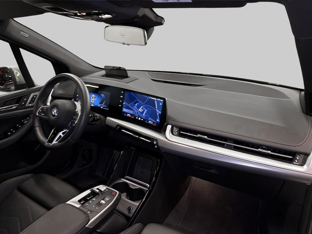 BMW 223i xDrive Active Tourer M Sport-image-13