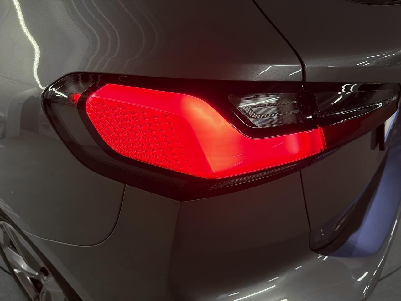 BMW 223i xDrive Active Tourer M Sport-image-8