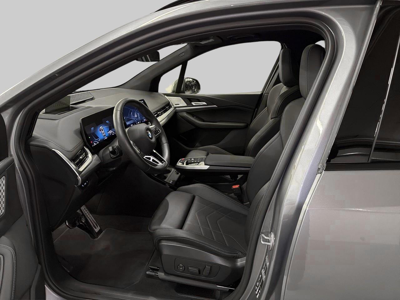 BMW 223i xDrive Active Tourer M Sport-image-14