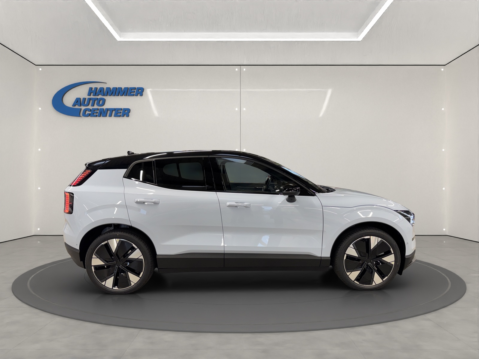 VOLVO EX30 E60 Twin Ultra Performance AWD-image-5