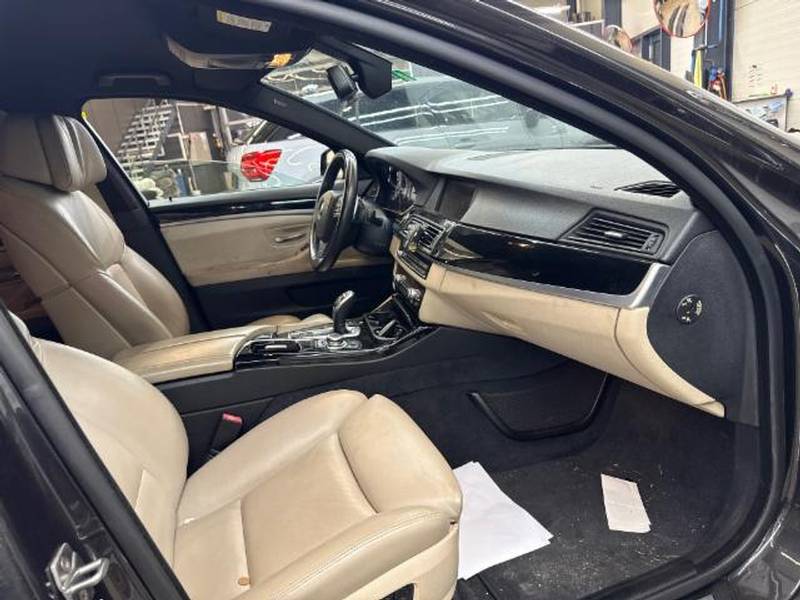 BMW M550d xDrive Steptronic-image-5