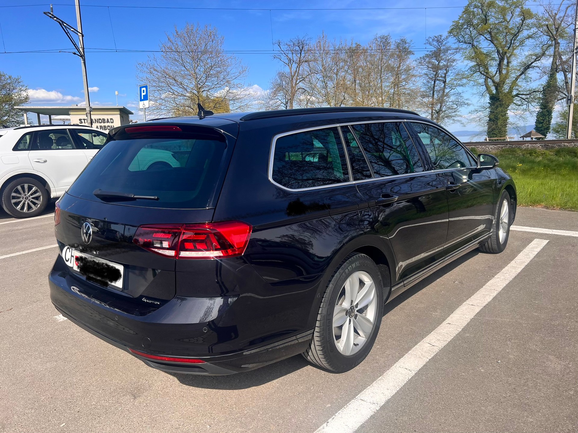 VW Passat 2.0 TDI BMT Business 4Motion DSG-image-4