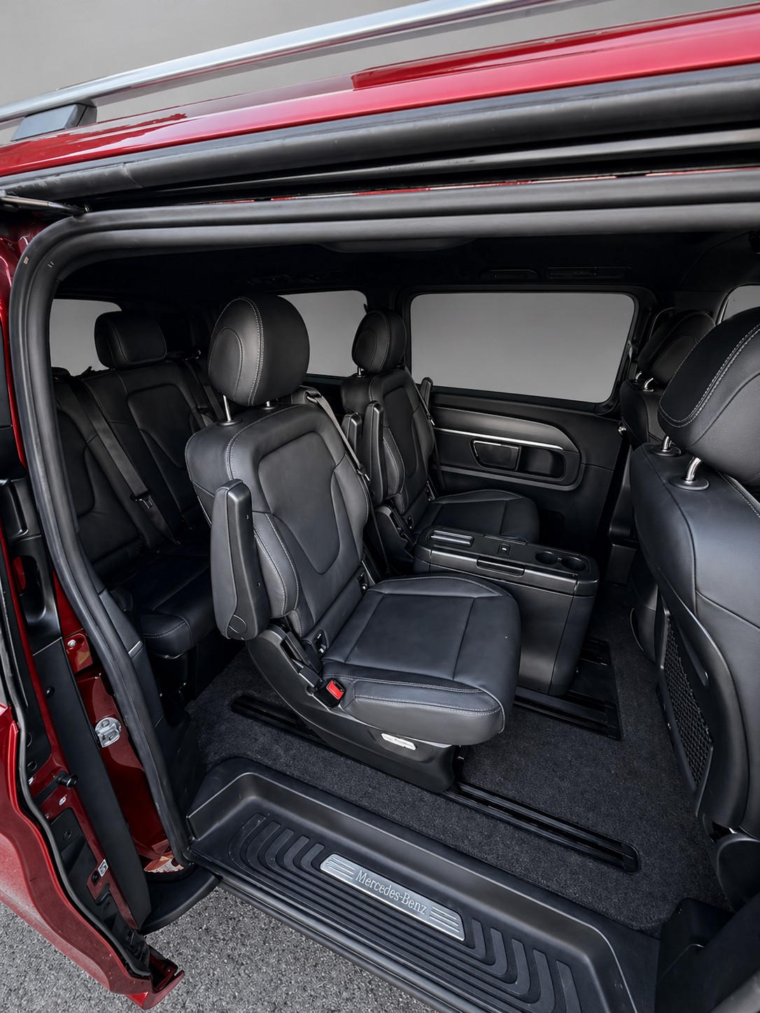 MERCEDES-BENZ V 300 d lang Avantgarde 4Matic 9G-Tronic-image-9