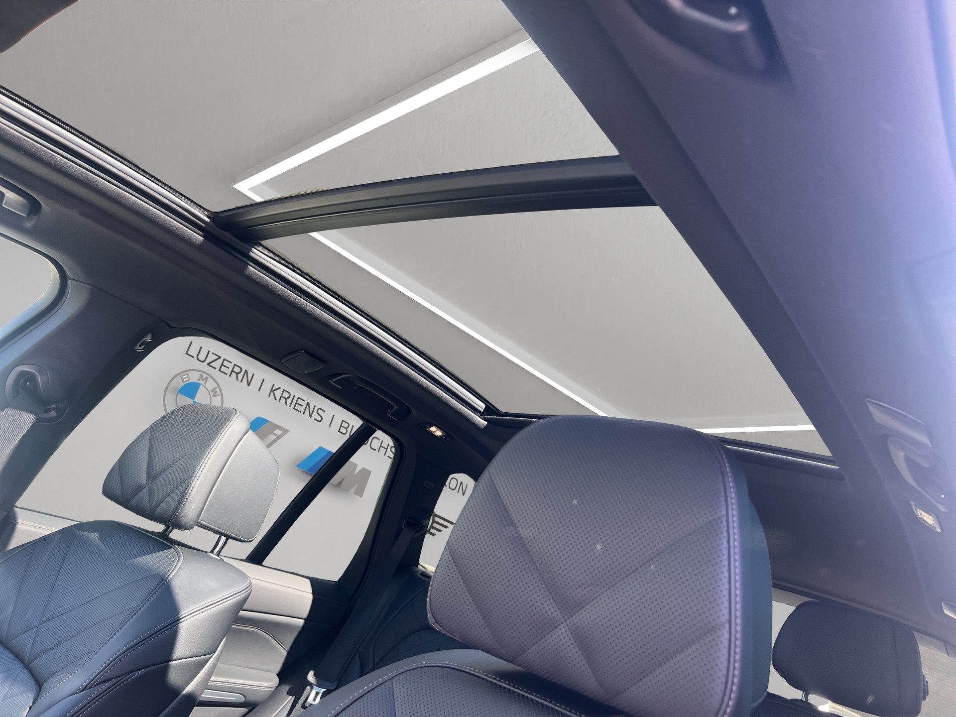 BMW X5 xDrive 48V 30d M Sport Steptronic-image-12