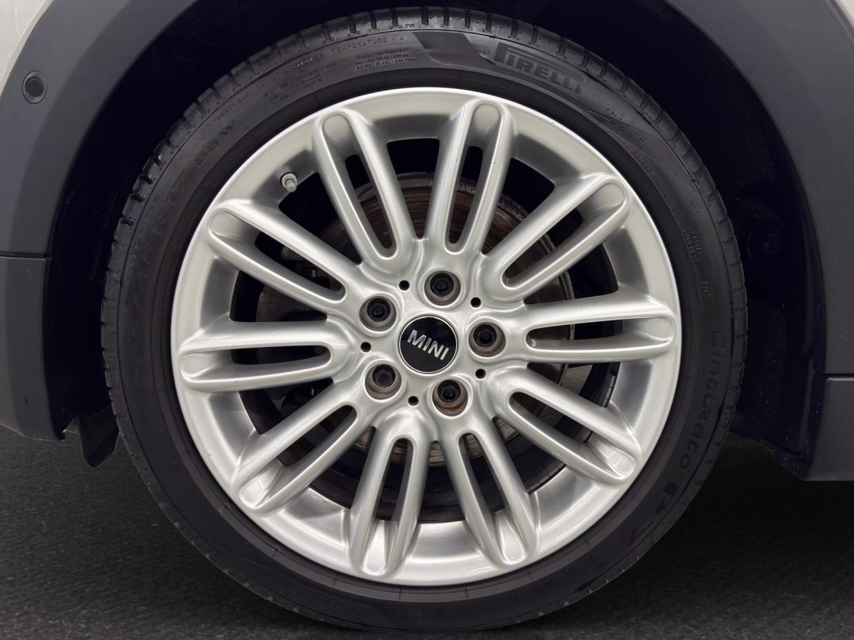 MINI Cooper S-image-9