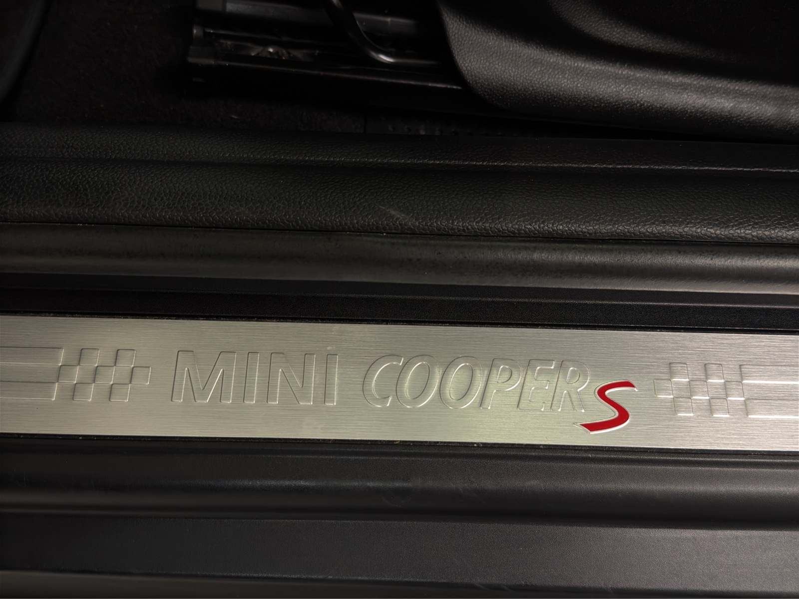 MINI Cooper S-image-21