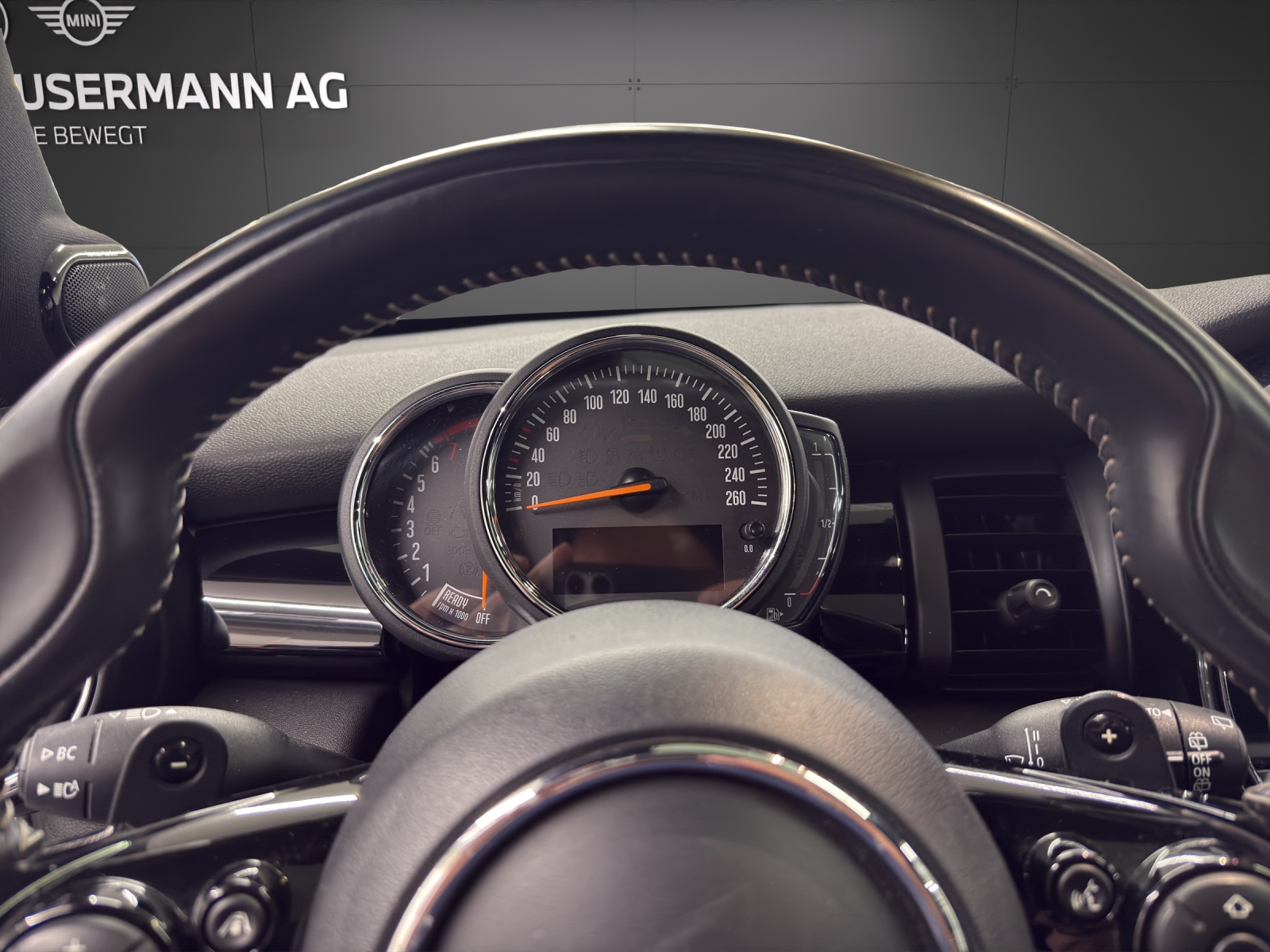 MINI Cooper S-image-13