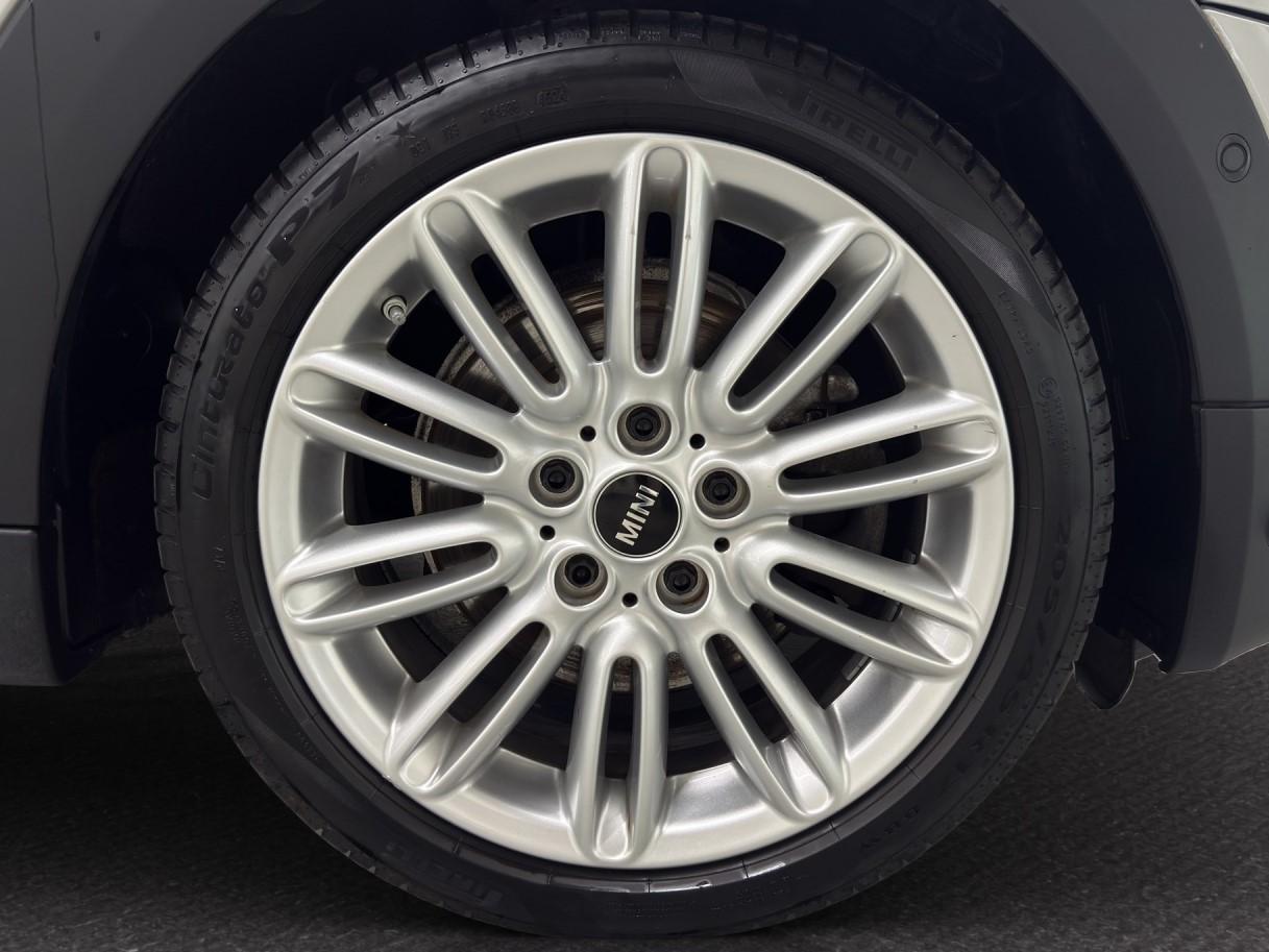 MINI Cooper S-image-11