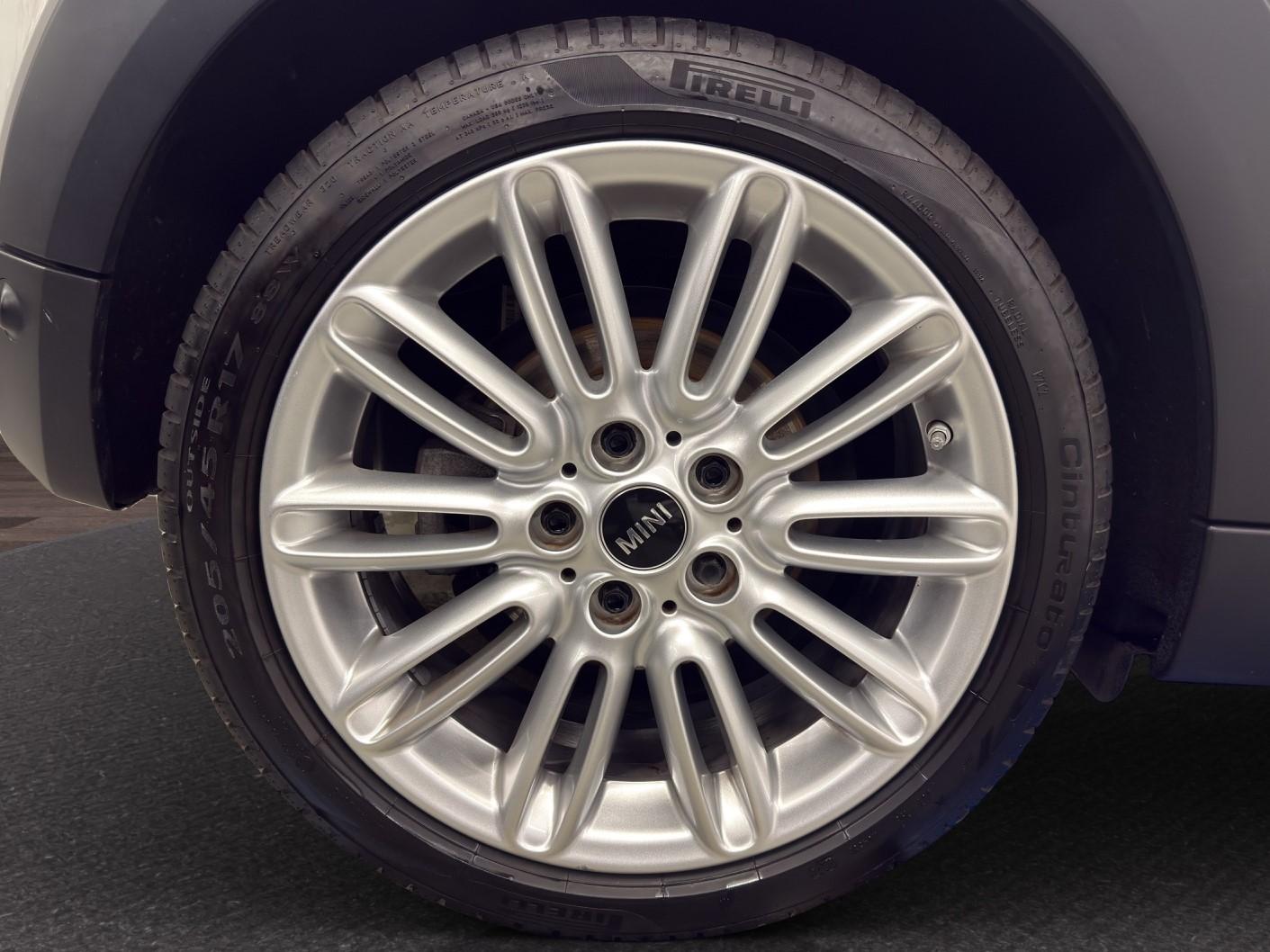 MINI Cooper S-image-10