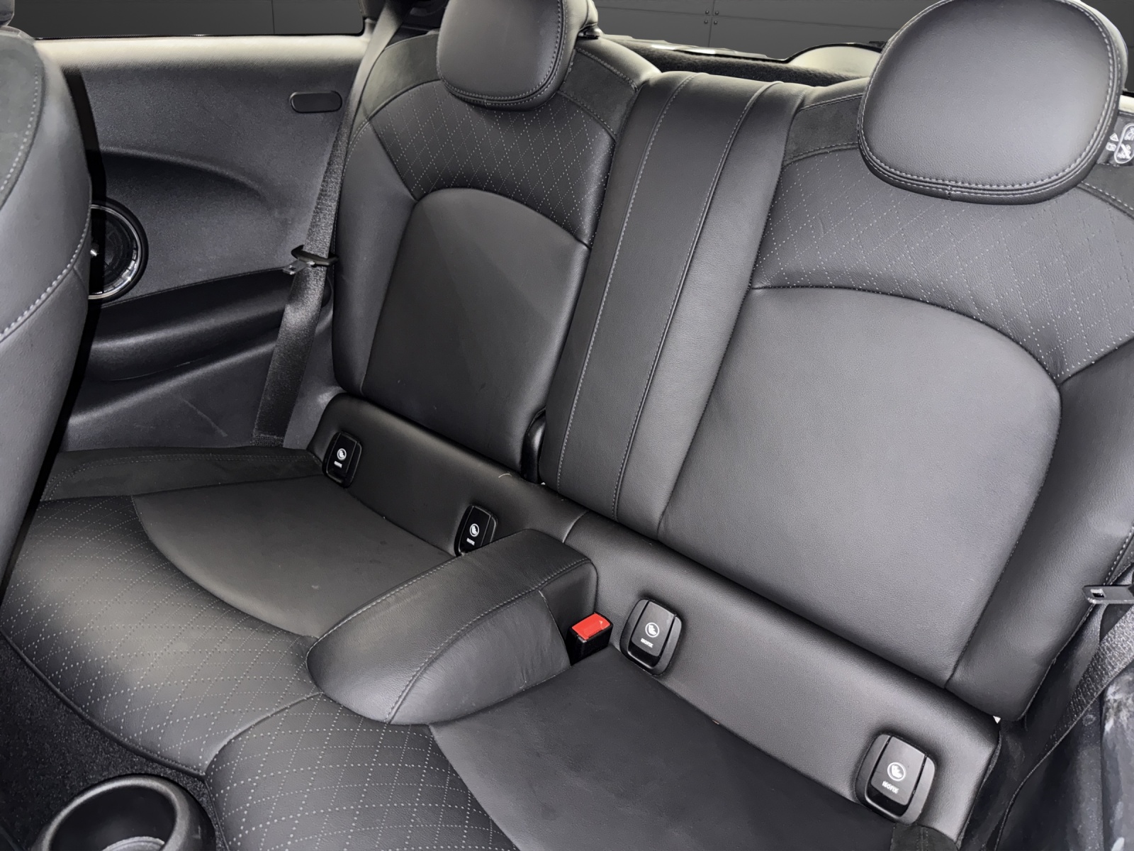 MINI Cooper S-image-15
