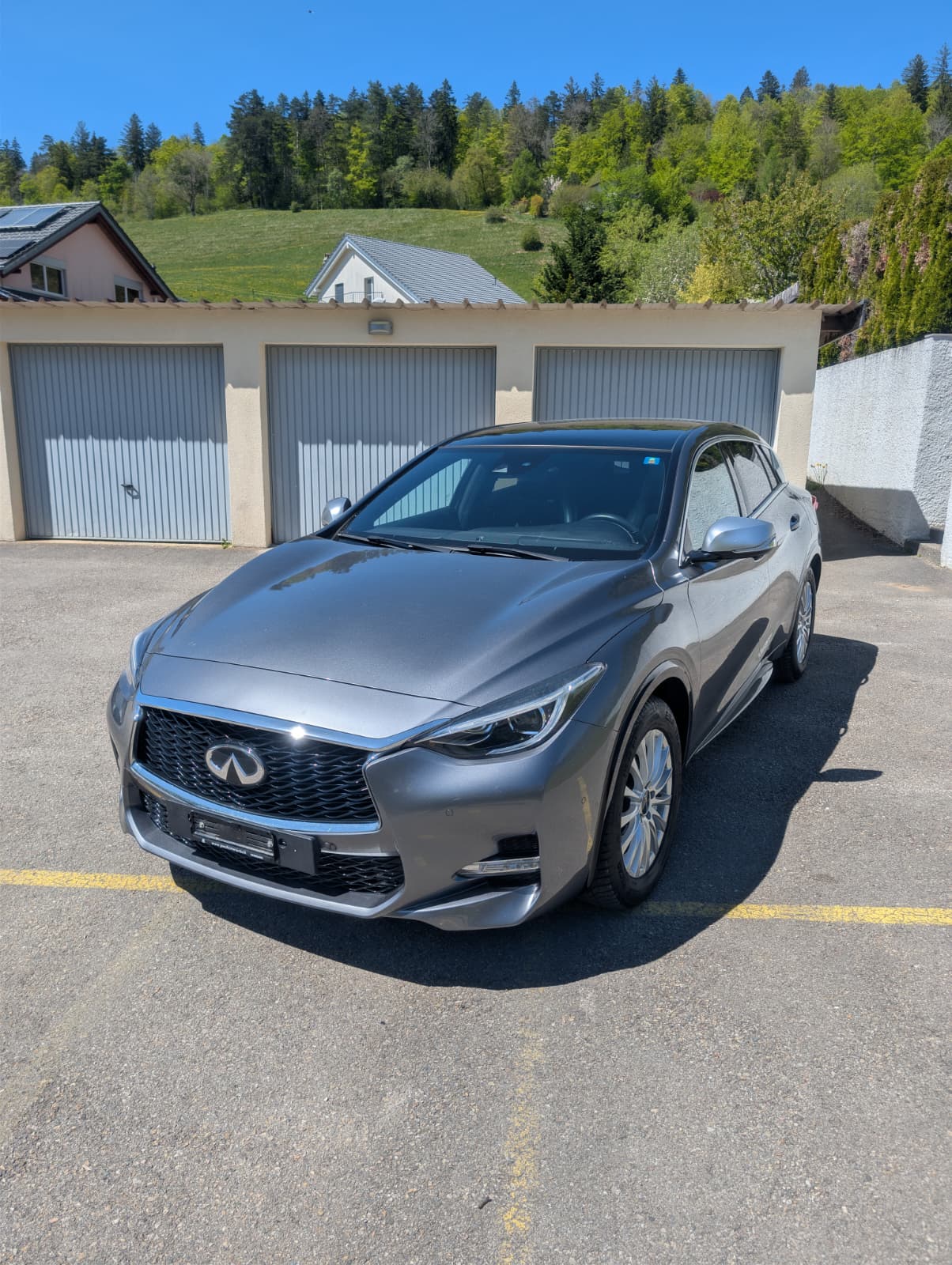 INFINITI Q30 1.6t Sport FWD DCT