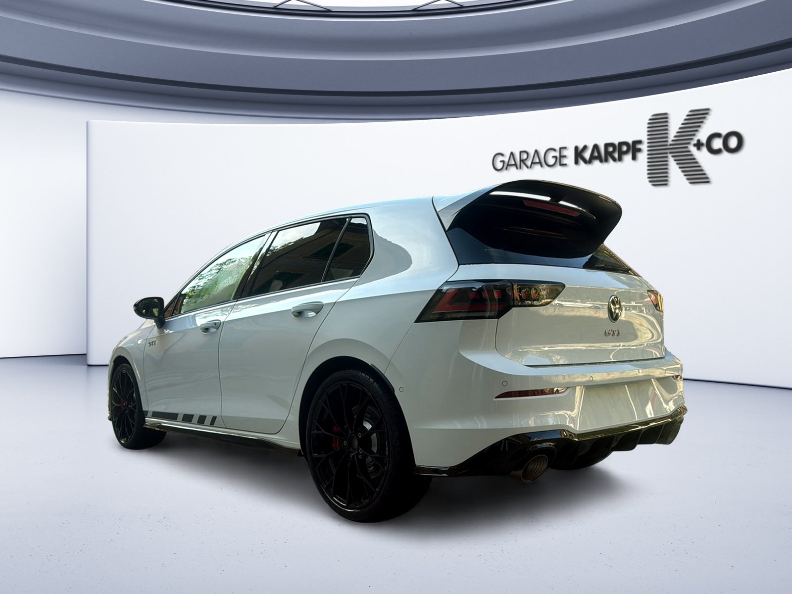 VW Golf 2.0 TSI GTI Clubsport DSG-image-2