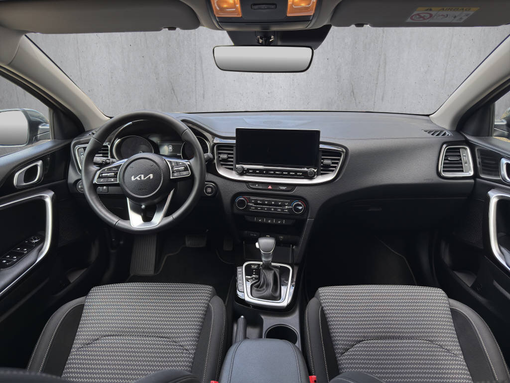 KIA Ceed Power+ MHEV 1.5T-GDi-image-9