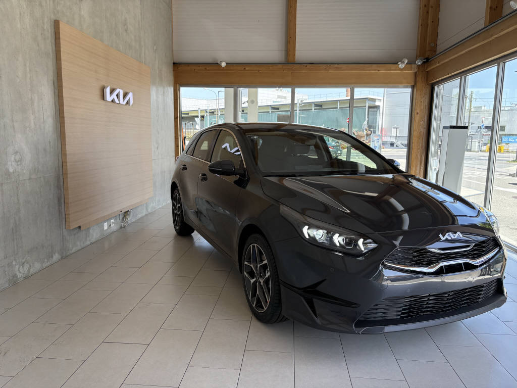 KIA Ceed Power+ MHEV 1.5T-GDi-image-1