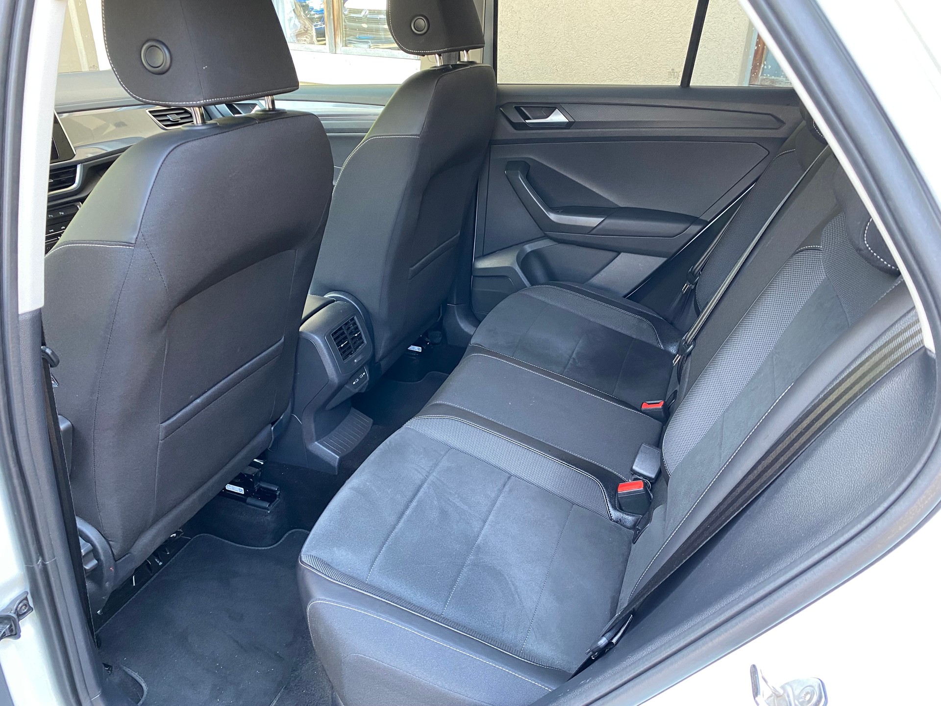 VW T-Roc 2.0 TDI SCR Style 4Motion DSG-image-7