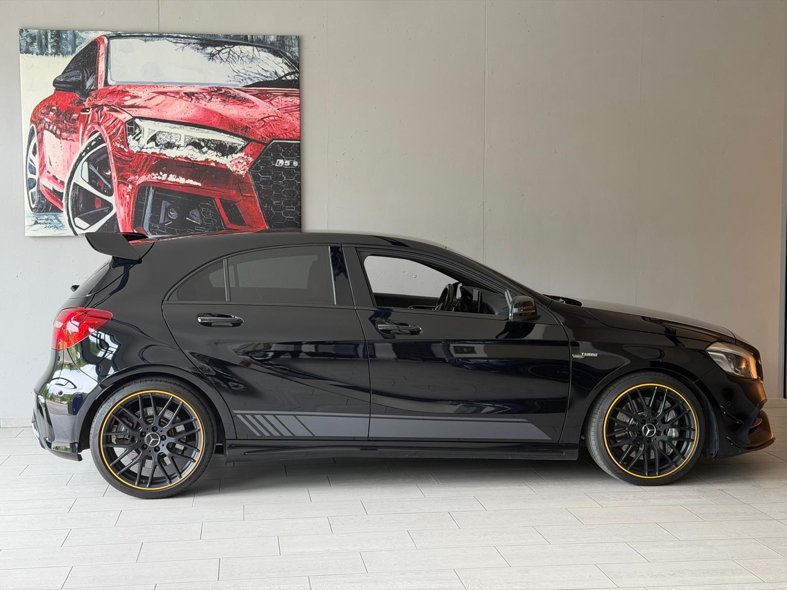 MERCEDES-BENZ A 45 AMG Yellow Night Edition 4Matic 7G-DCT-image-5