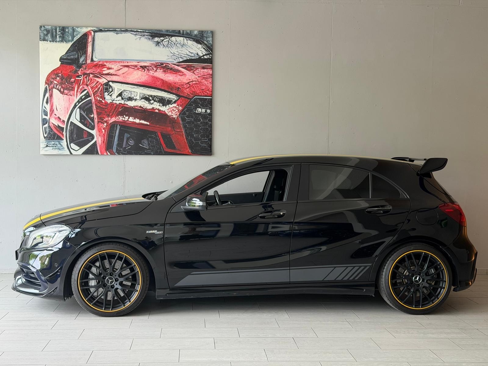 MERCEDES-BENZ A 45 AMG Yellow Night Edition 4Matic 7G-DCT-image-4