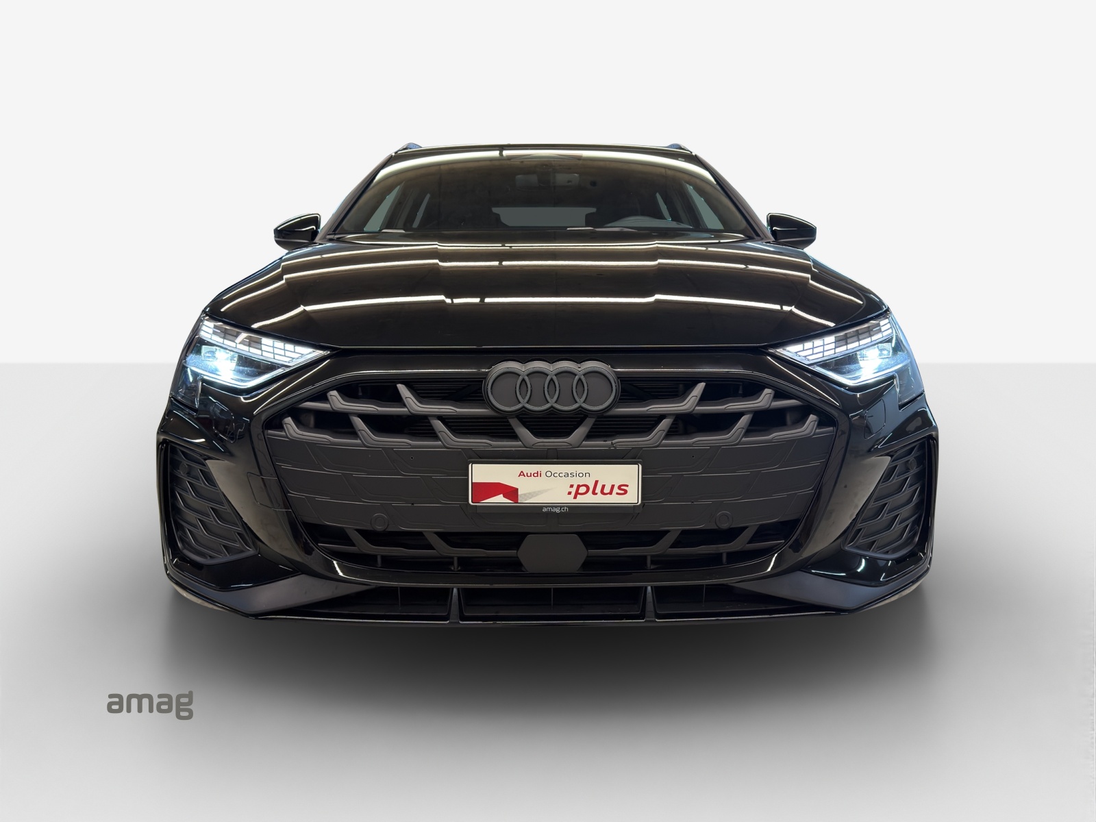 AUDI A3 Sportback TFSI 150 kW quattro S line S tronic-image-6