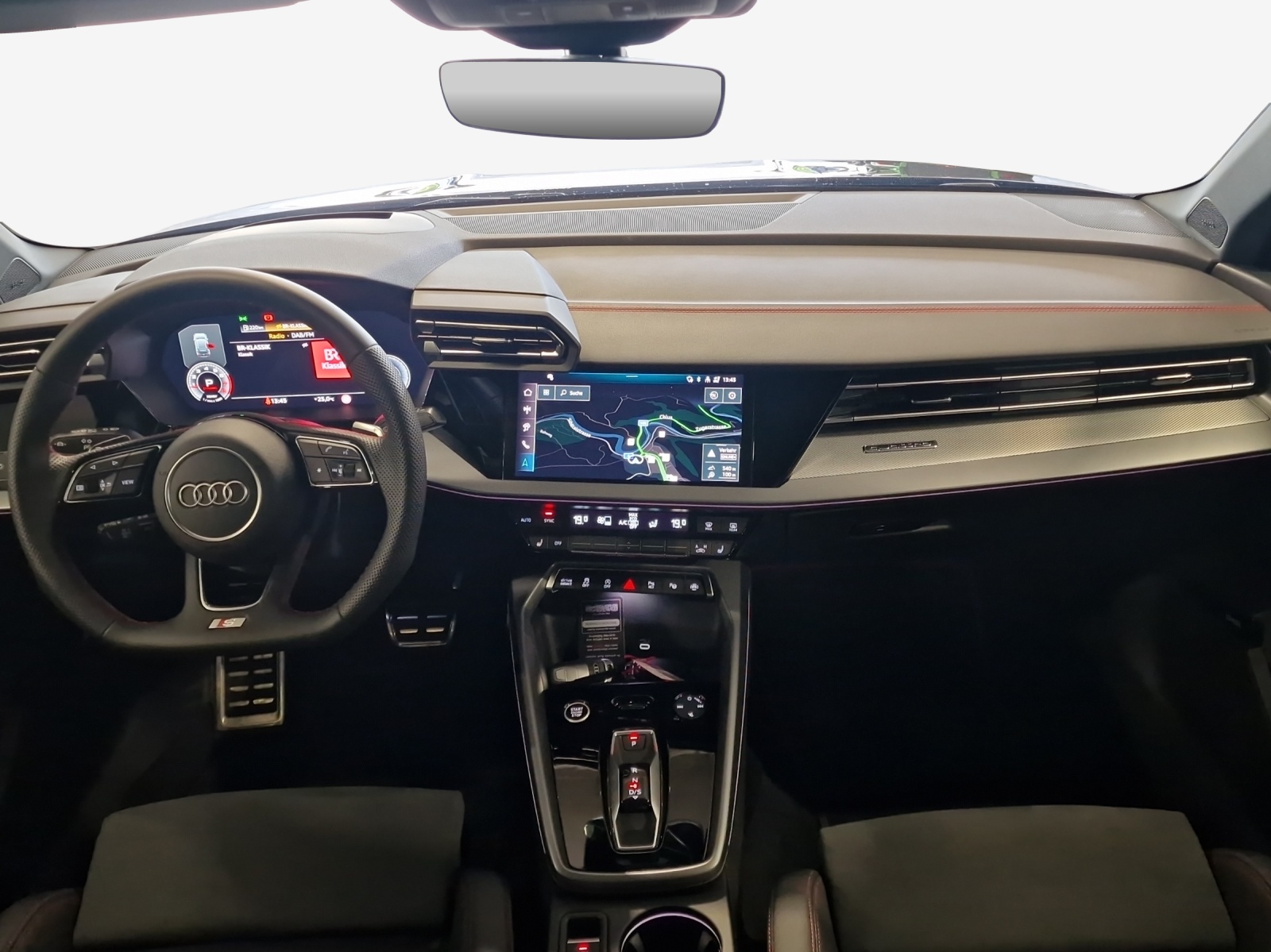 AUDI A3 Sportback TFSI 150 kW quattro S line S tronic-image-8
