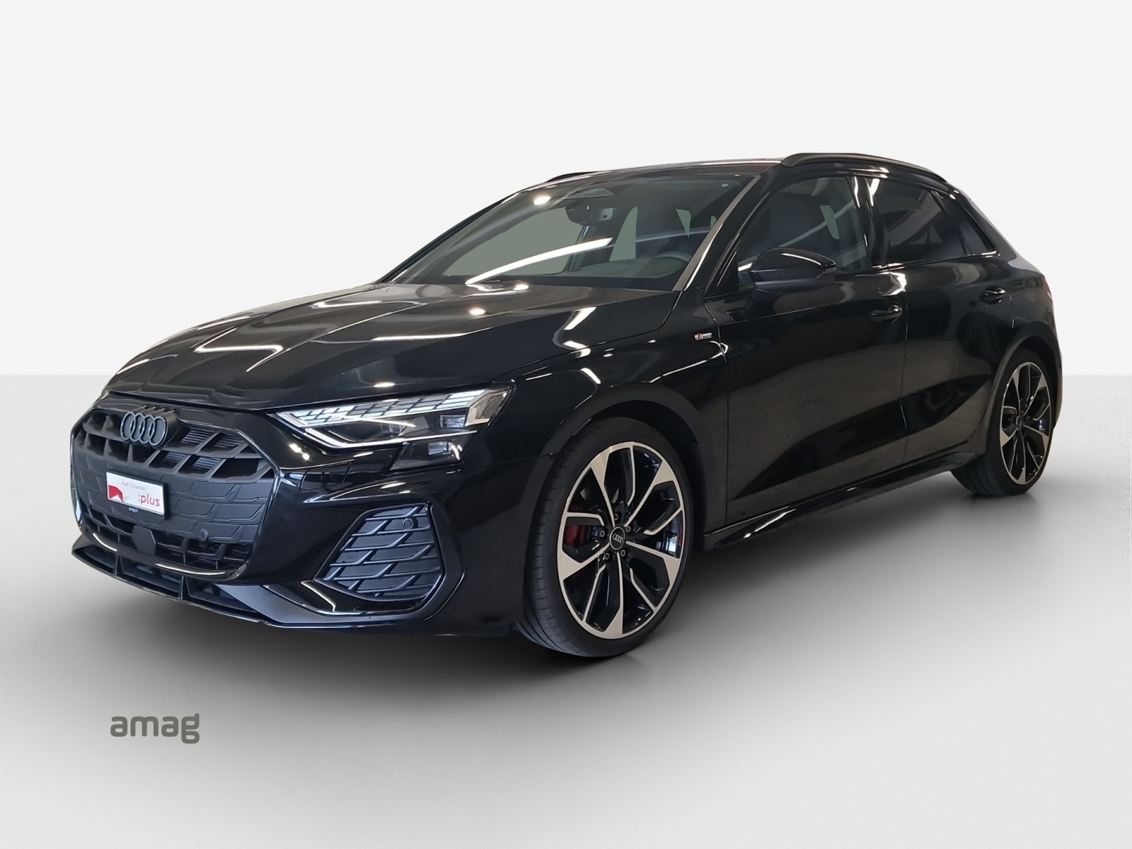 AUDI A3 Sportback TFSI 150 kW quattro S line S tronic-image-0