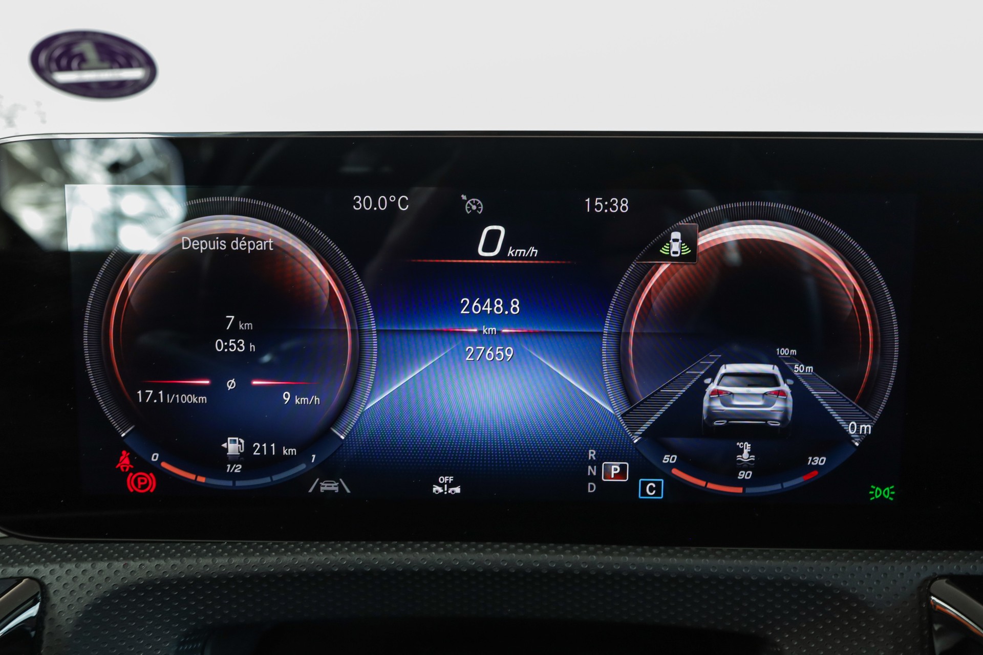 MERCEDES-BENZ A 220 AMG Line 7G-DCT 4Matic-image-15