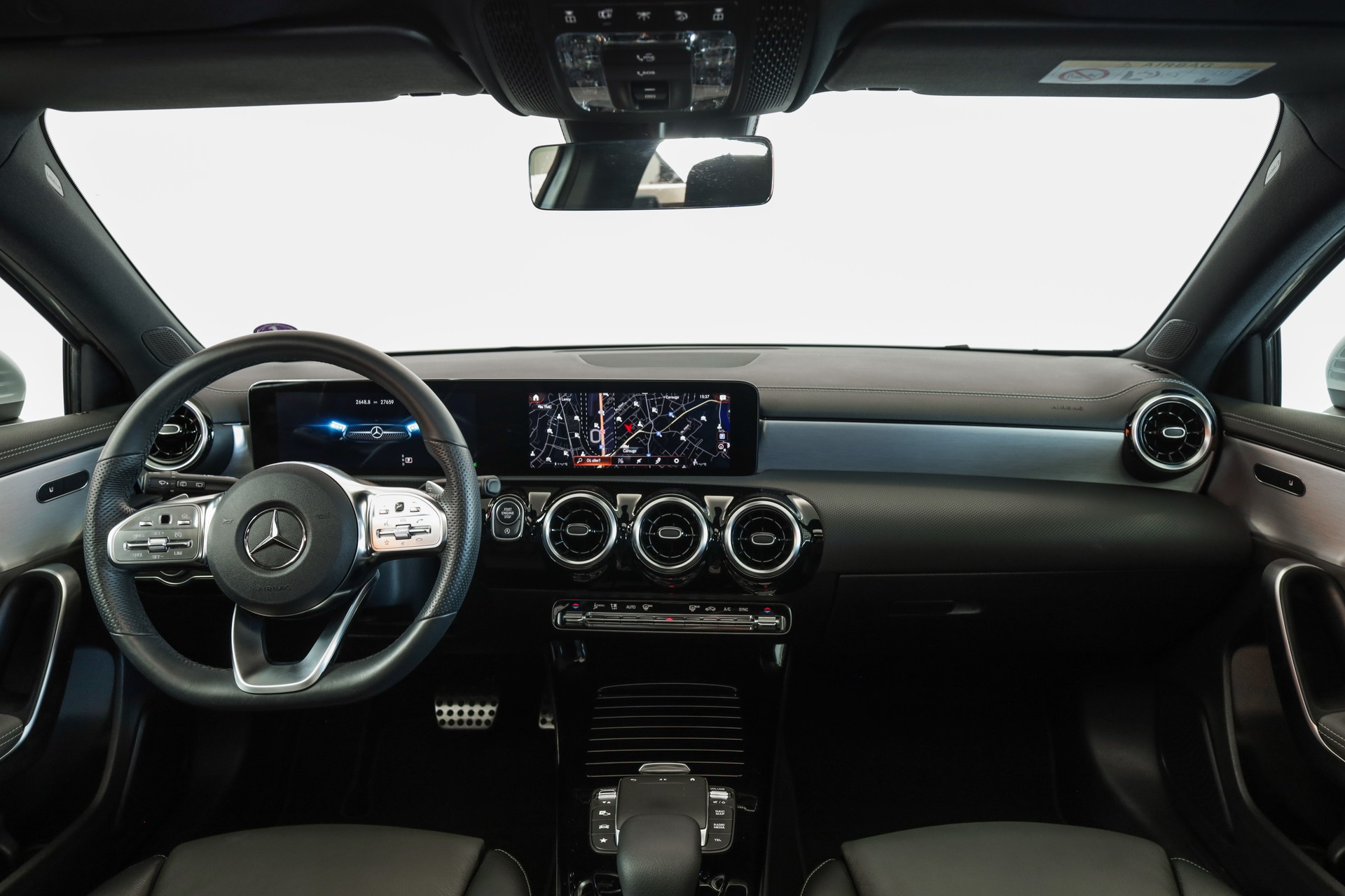 MERCEDES-BENZ A 220 AMG Line 7G-DCT 4Matic-image-8