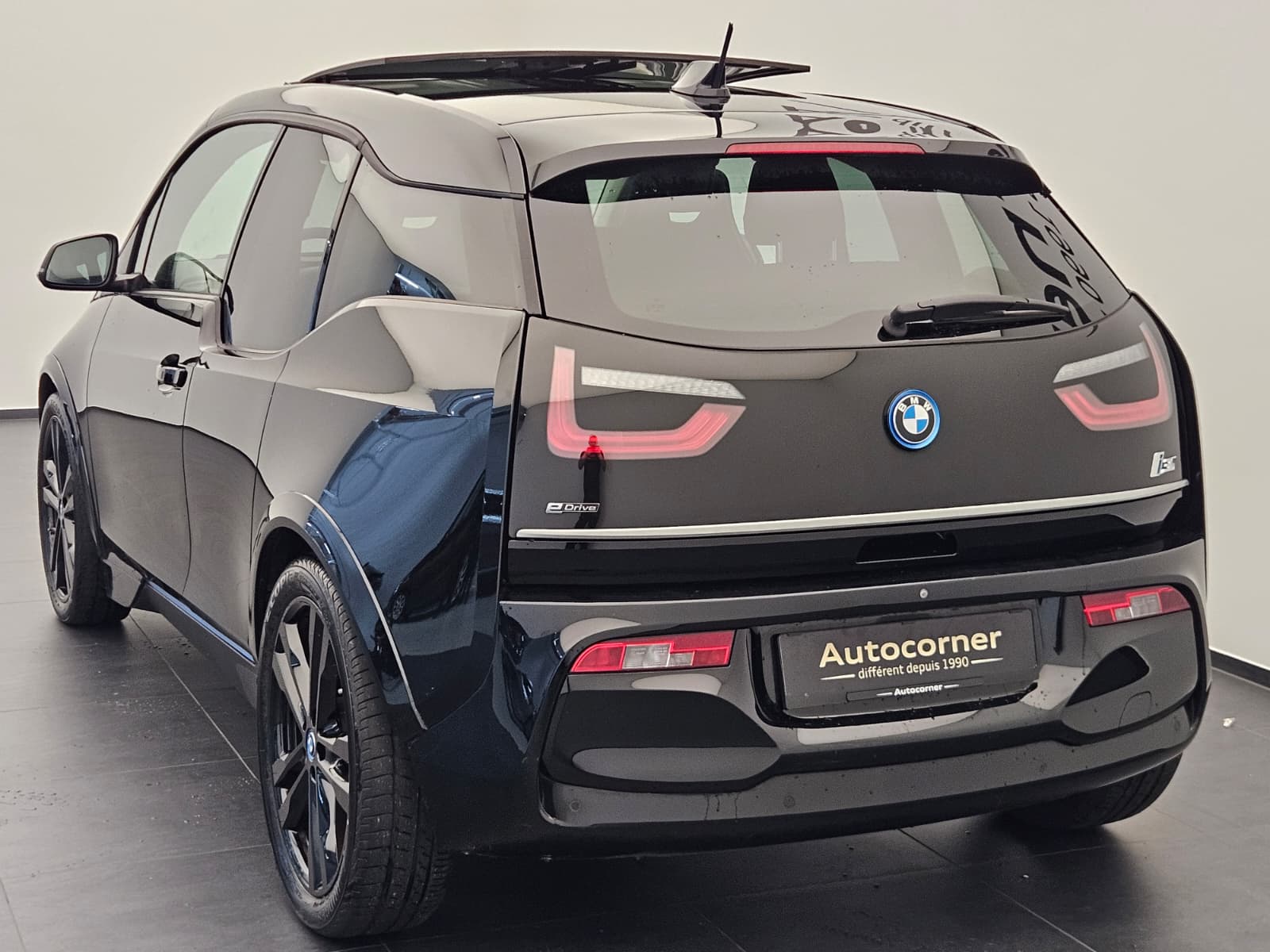BMW i3s (94Ah) E-Prix Edition-image-9