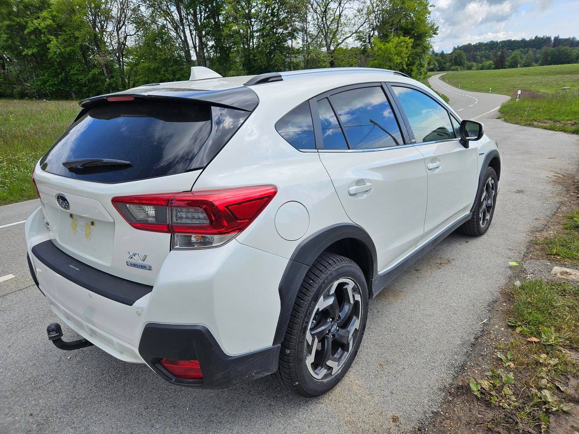 SUBARU XV 2.0 e-Boxer Swiss Plus AWD Lineartronic-image-5