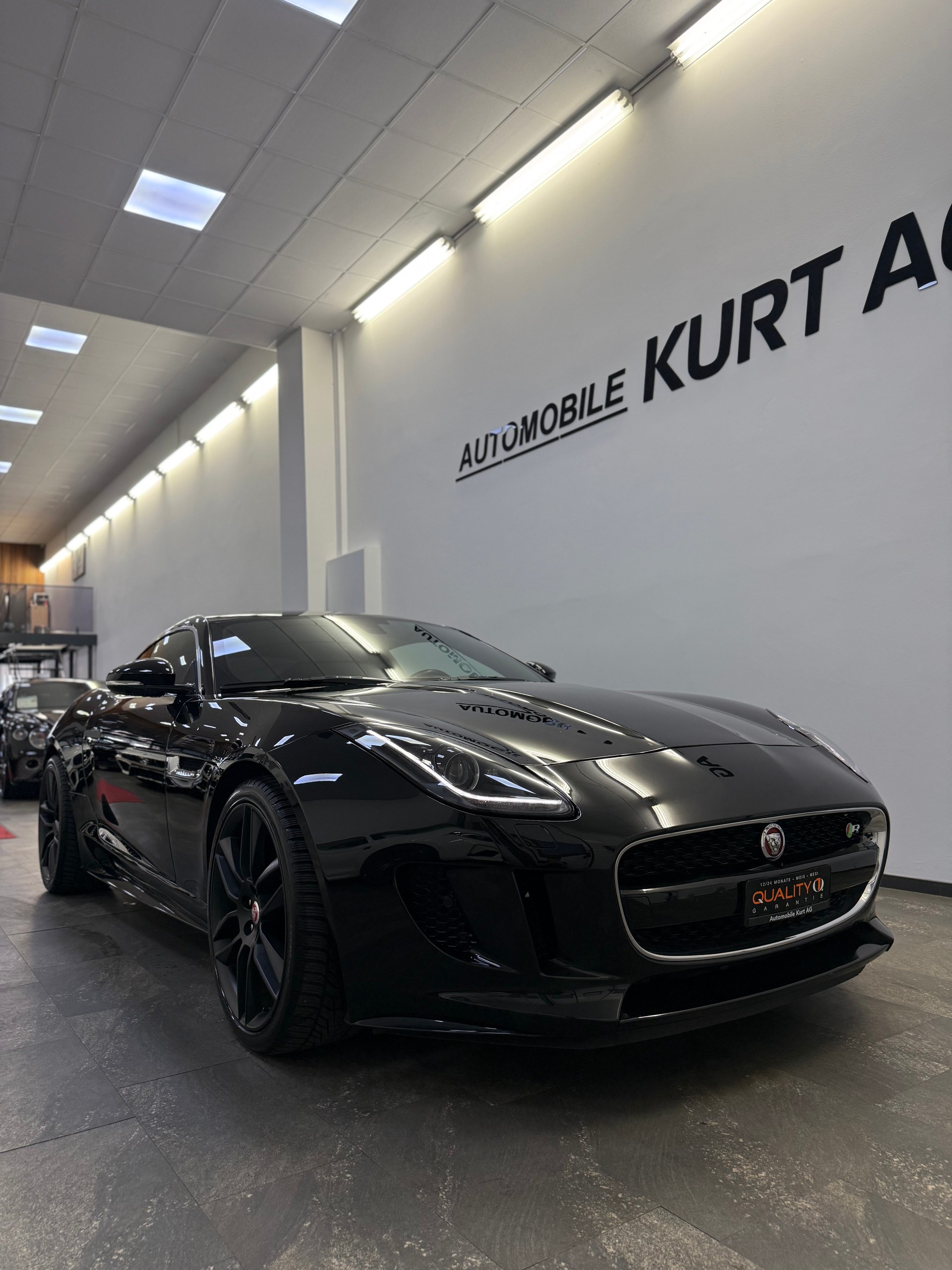 JAGUAR F-Type Coupé R 5.0 V8 S/C-image-5