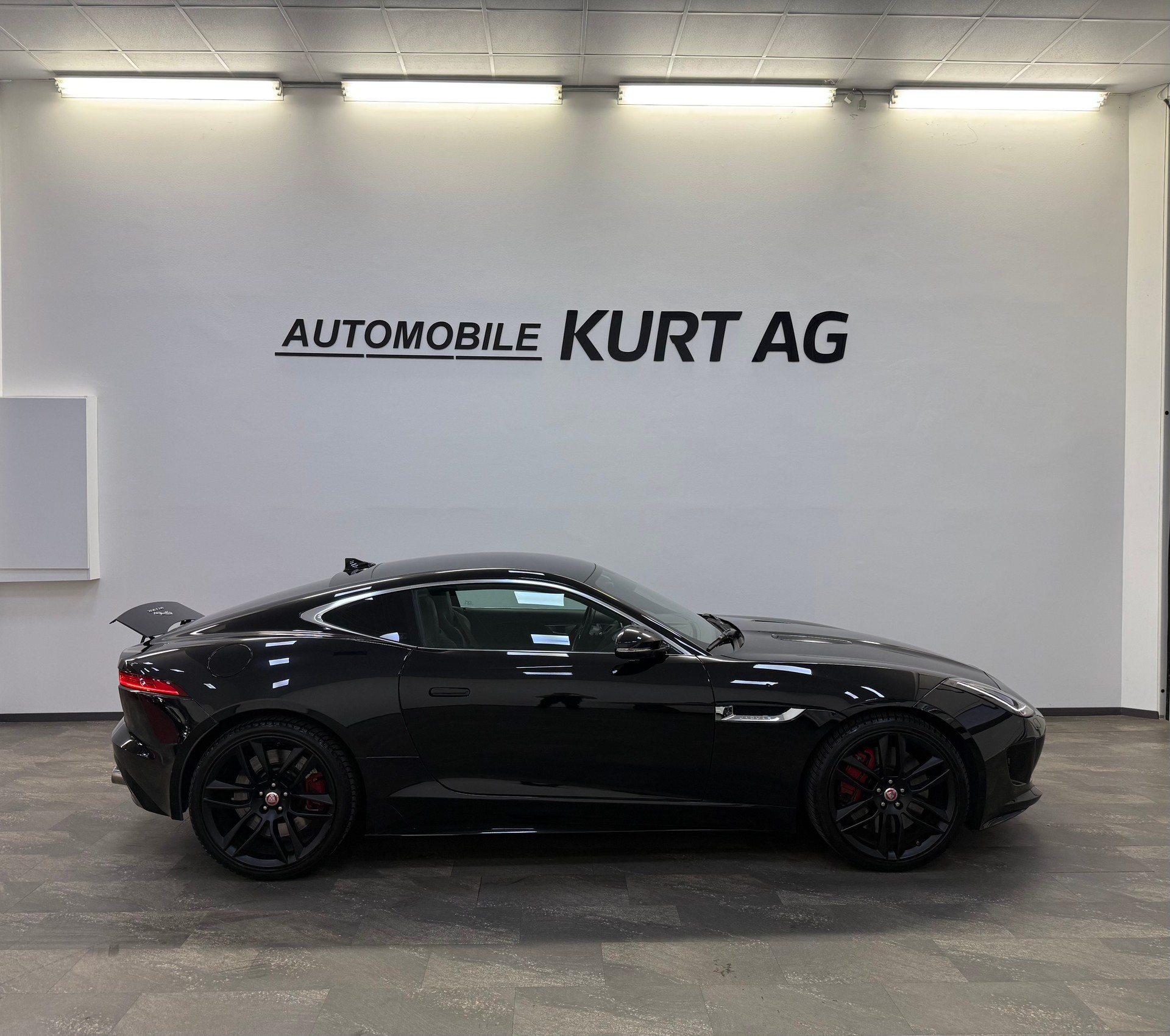 JAGUAR F-Type Coupé R 5.0 V8 S/C-image-7