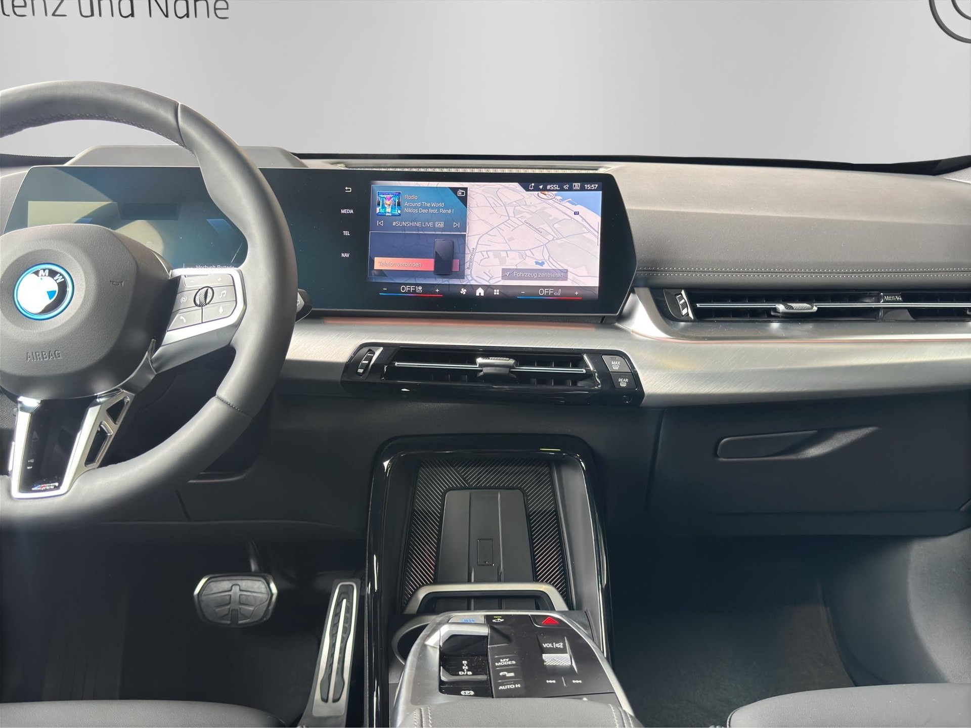 BMW iX1 30 xDrive M Sport Pro Edition-image-14