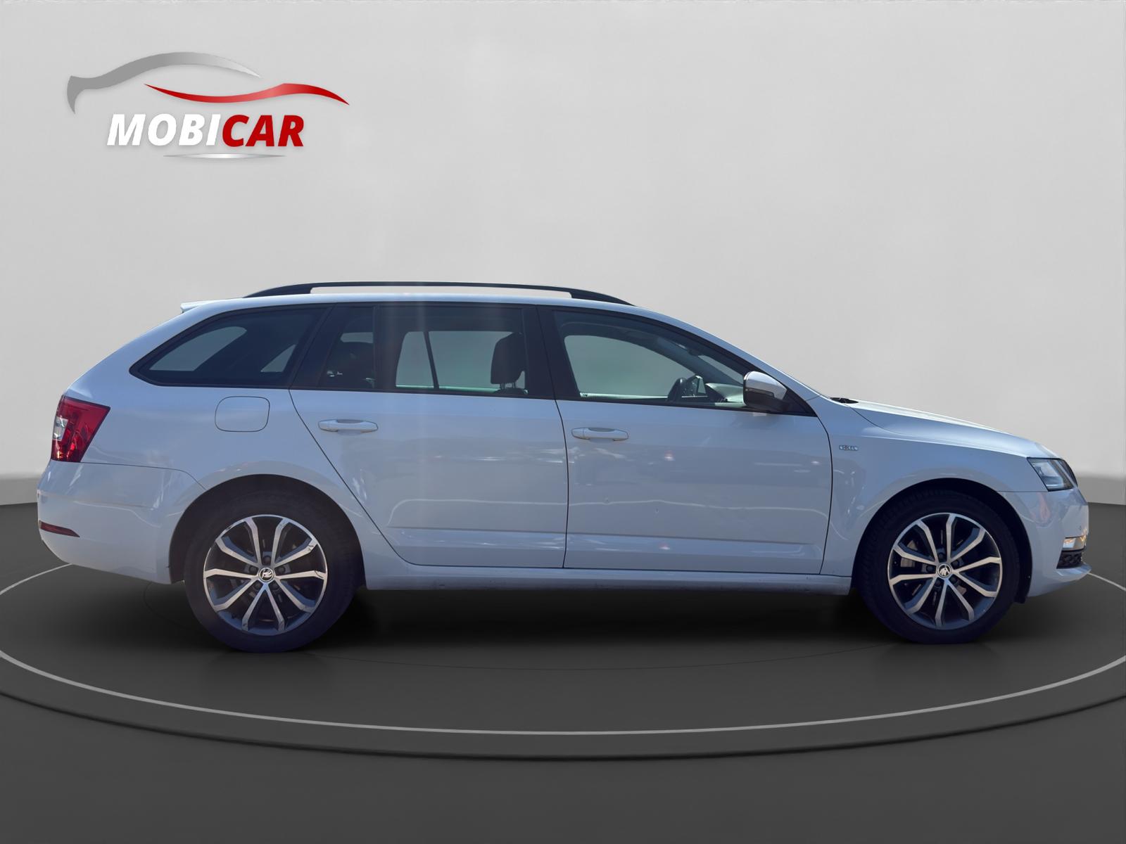 SKODA Octavia Combi 2.0 TSI Soleil 4x4 DSG-image-5